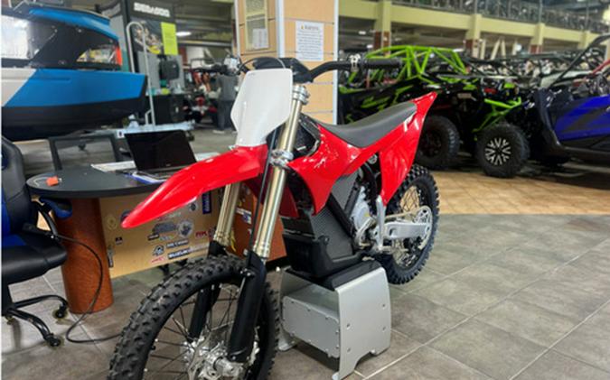 2024 Stark VARG Alpha MX 19"_80HP