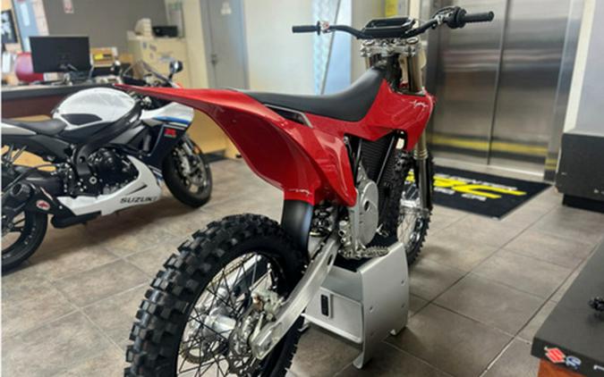 2024 Stark VARG Alpha MX 19"_80HP