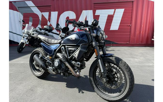 2025 Scrambler® Nightshift - Ducati