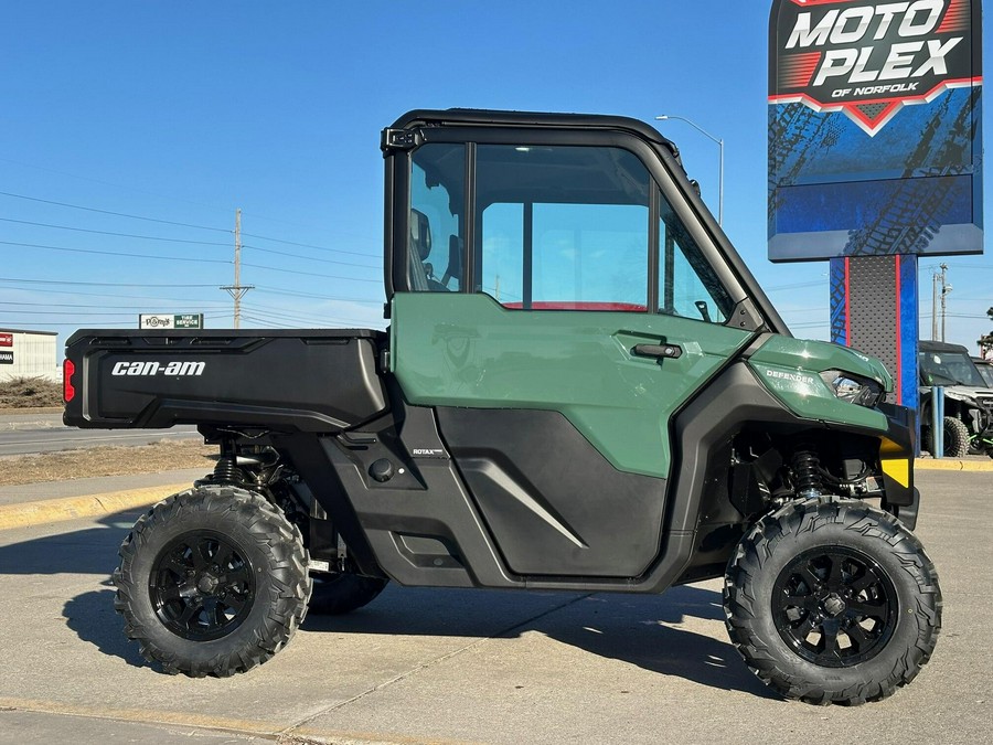 2026 Can-Am Defender DPS CAB HD10