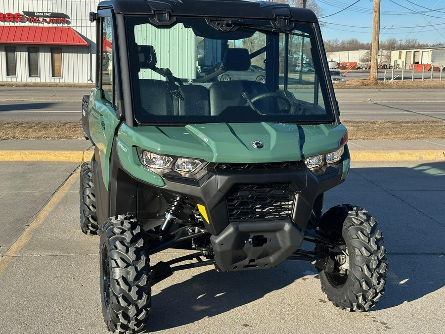 2026 Can-Am Defender DPS CAB HD10