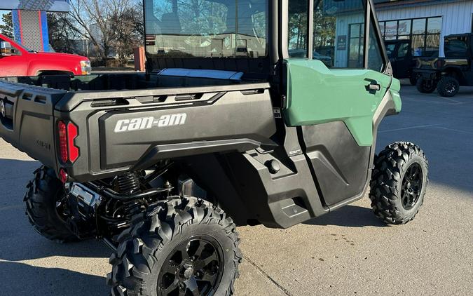 2026 Can-Am Defender DPS CAB HD10