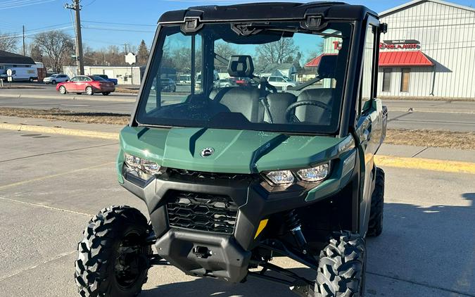 2026 Can-Am Defender DPS CAB HD10