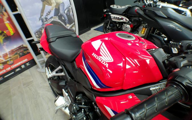 2026 CBR650 - Honda