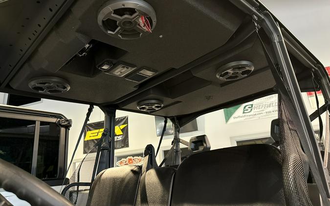 2026 Can-Am Defender MAX DPS HD9