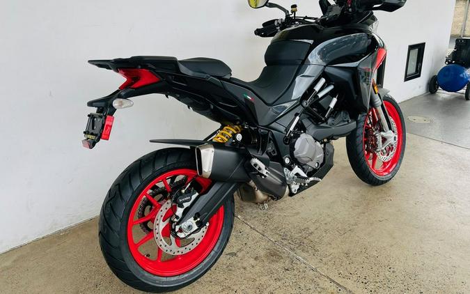 2024 Ducati Multistrada V2 S Black