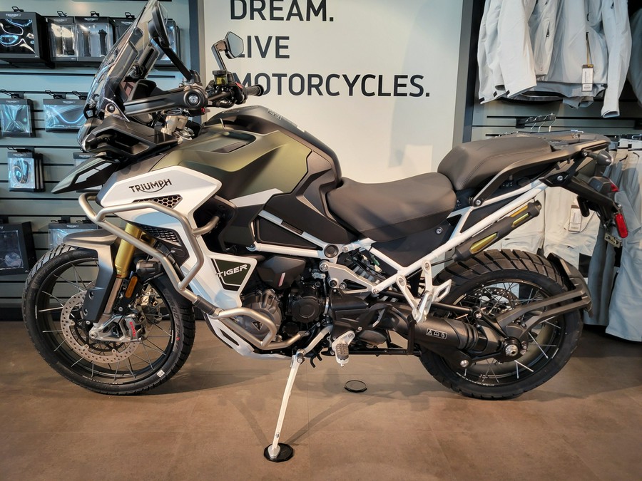 2024 Triumph TIGER 1200 RALLY EXPLORER