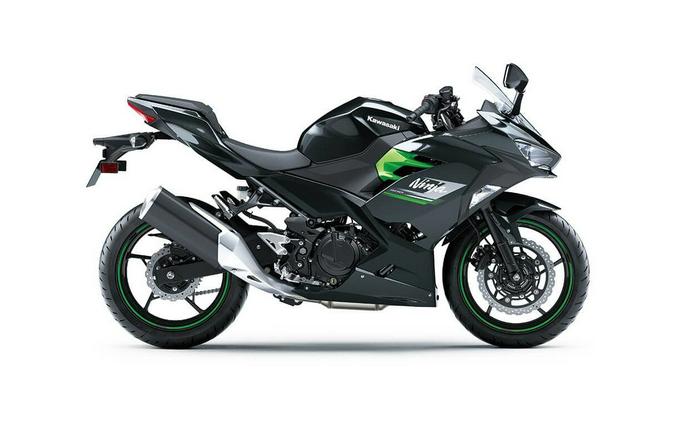 2023 Kawasaki Ninja® 400 Base