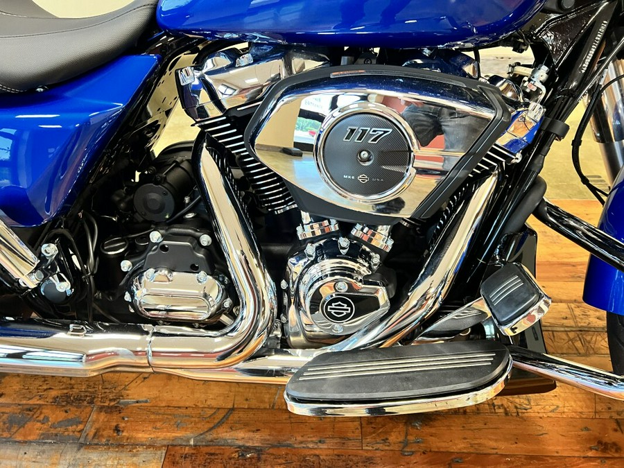 Used 2024 Harley-Davidson Street Glide Grand American Touring Motorcycle For Sale Near Memphis, TN