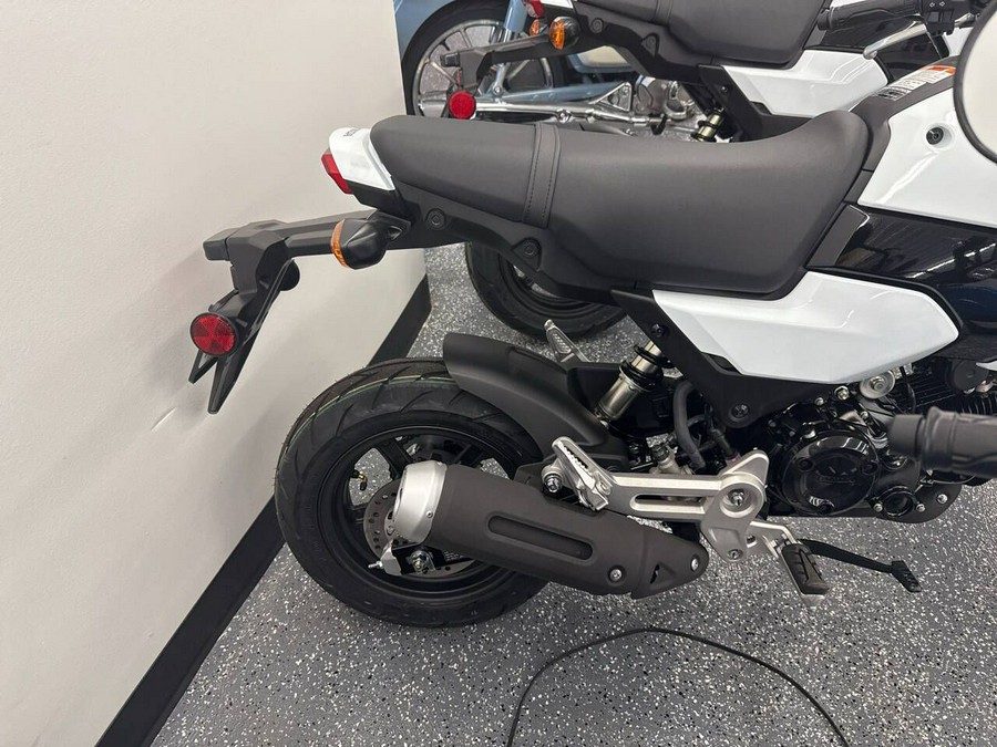 2025 Honda Grom ABS