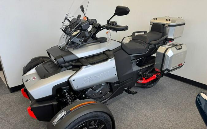 2025 Can-Am Canyon? XT