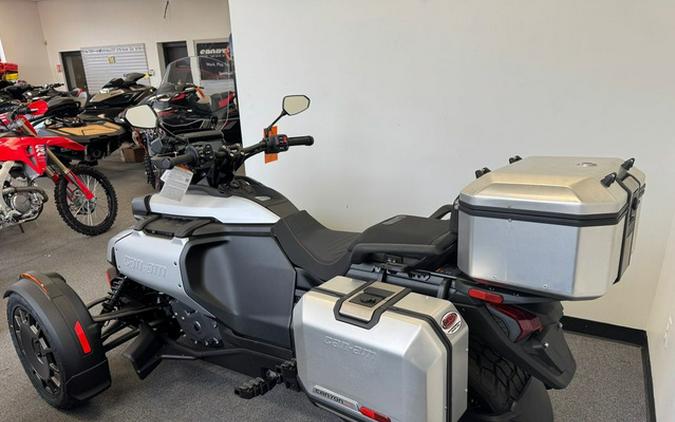2025 Can-Am Canyon? XT