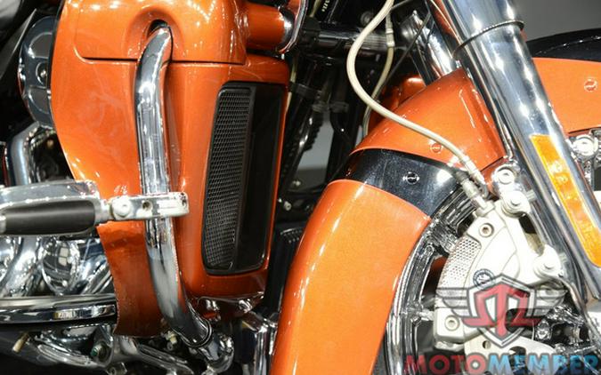 2015 Harley-Davidson FLTRUSE - CVO Road Glide Ultra