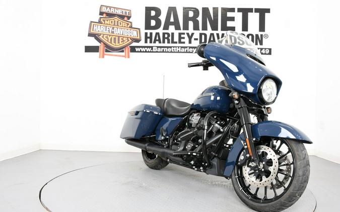 FLHXS 2019 Street Glide® Special