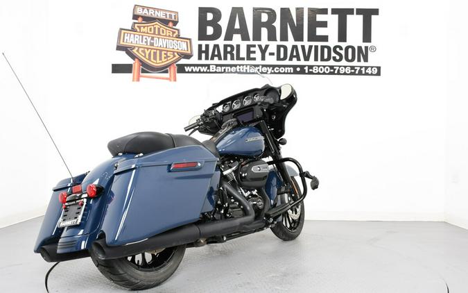 FLHXS 2019 Street Glide® Special