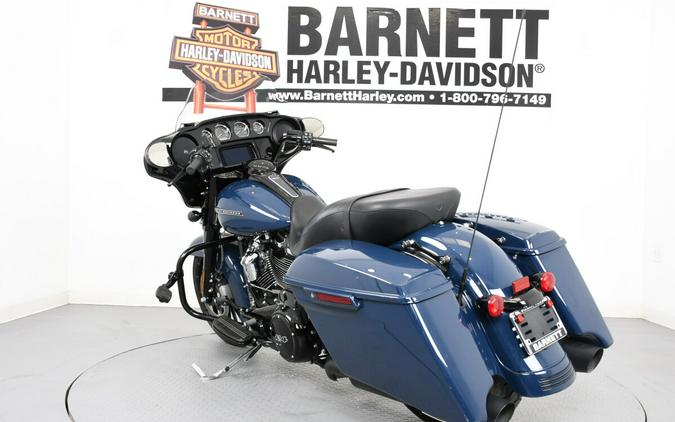 FLHXS 2019 Street Glide® Special