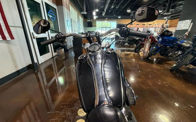2017 Harley-Davidson Dyna® Wide Glide®