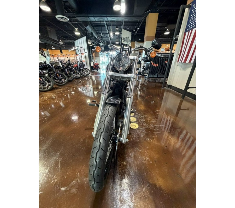 2017 Harley-Davidson Dyna® Wide Glide®