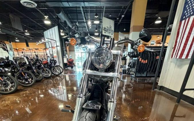2017 Harley-Davidson Dyna® Wide Glide®