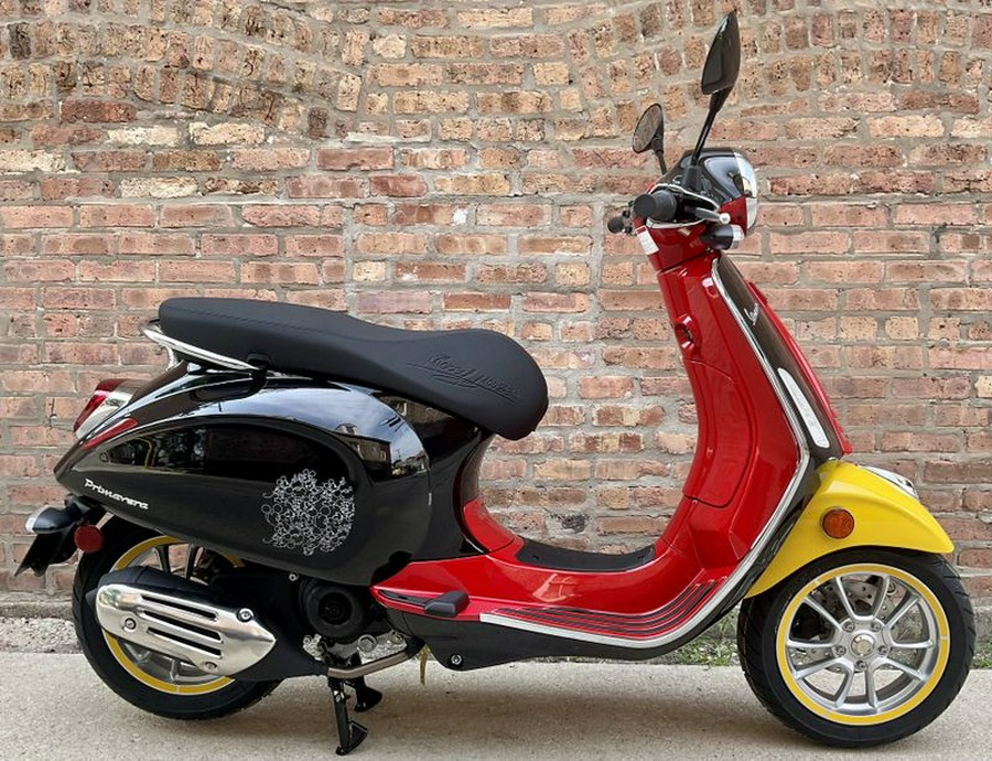 2023 Vespa Primavera 150 Disney Mickey Mouse Edition