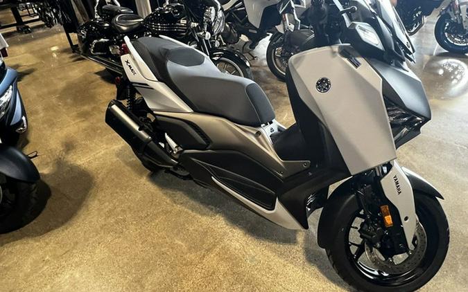 2024 Yamaha XMAX