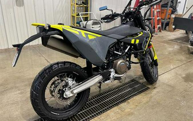 2023 Husqvarna 701 Supermoto
