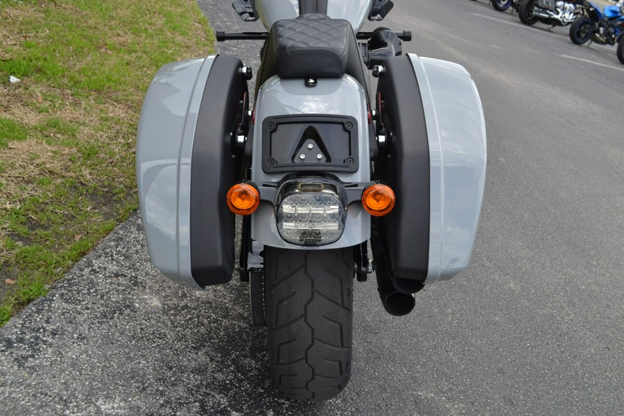 FXLRST 2024 Low Rider™ ST