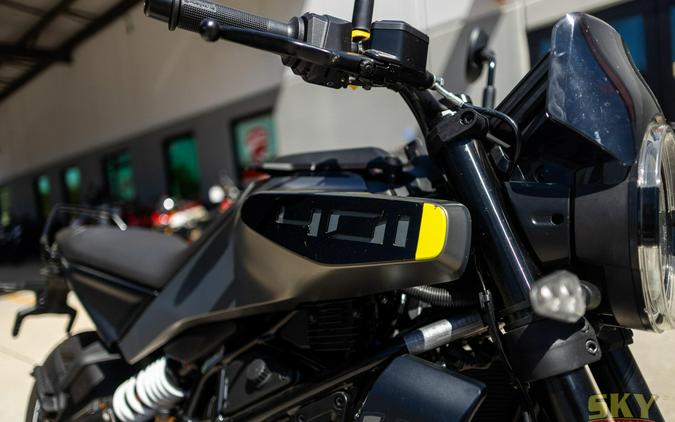 2024 HUSQVARNA Svartpilen 401