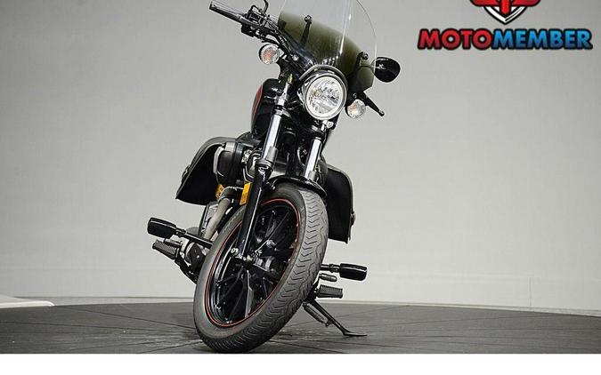 2015 Yamaha Bolt™ R-Spec