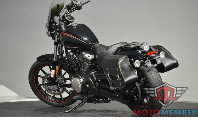 2015 Yamaha Bolt™ R-Spec