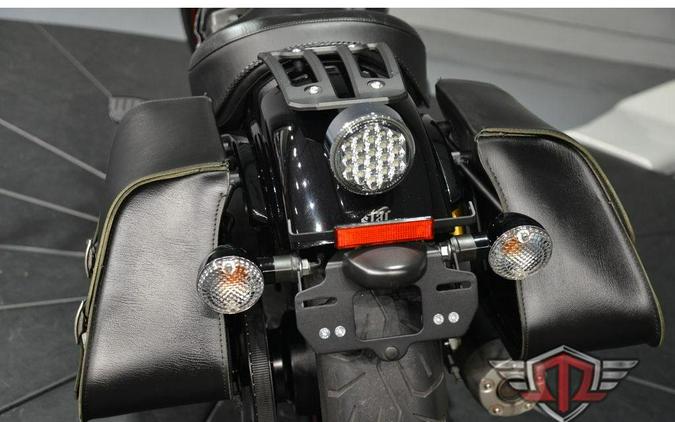 2015 Yamaha Bolt™ R-Spec