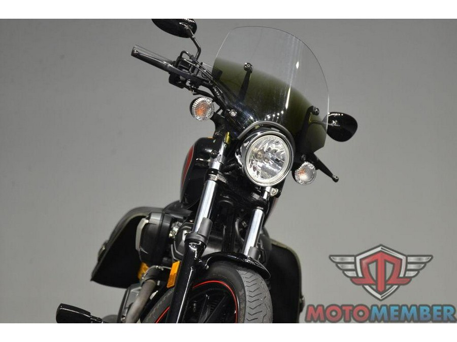 2015 Yamaha Bolt™ R-Spec