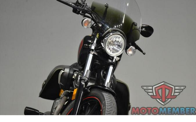 2015 Yamaha Bolt™ R-Spec