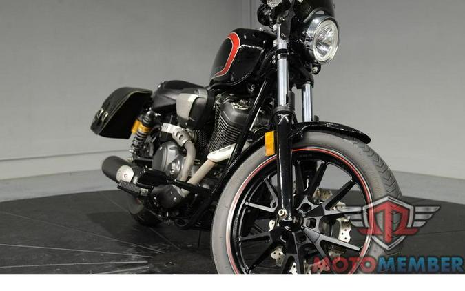 2015 Yamaha Bolt™ R-Spec