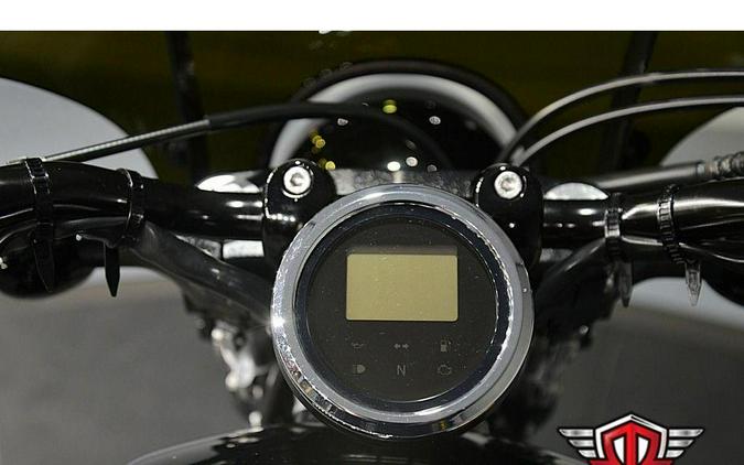 2015 Yamaha Bolt™ R-Spec