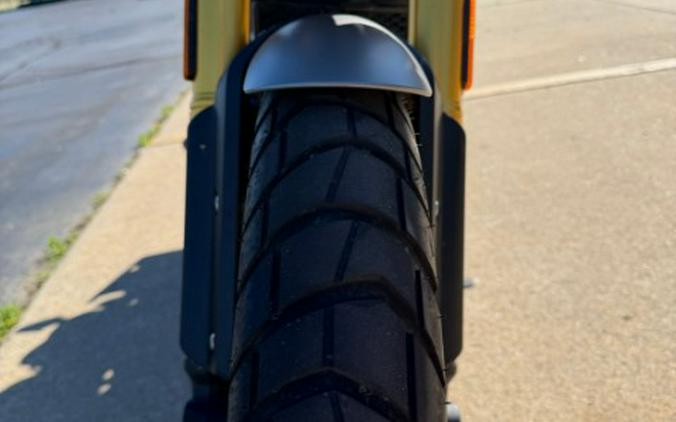 2024 TRIUMPH SCRAMBLER 400 X