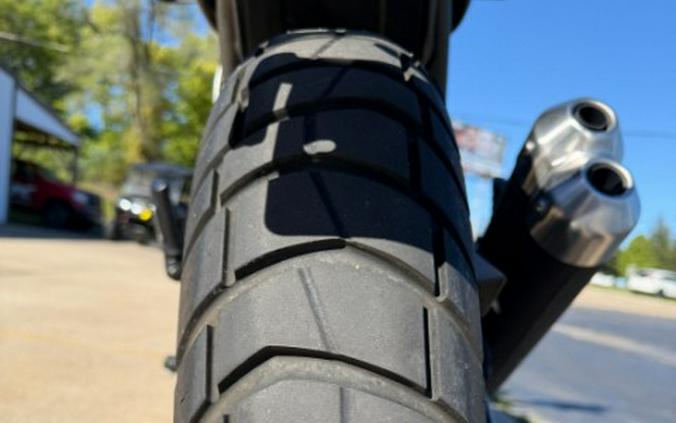 2024 TRIUMPH SCRAMBLER 400 X