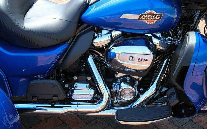 2024 Harley-Davidson Tri Glide Ultra Trike FLHTCUTG