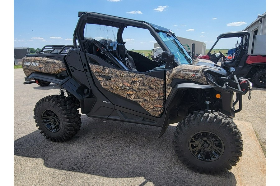 2022 Can-Am COMMANDER XMR 1000R