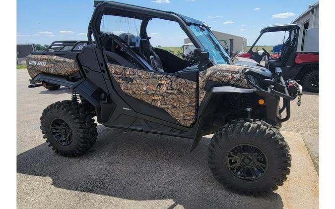 2022 Can-Am COMMANDER XMR 1000R