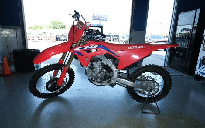 New 2024 HONDA CRF 250R RED