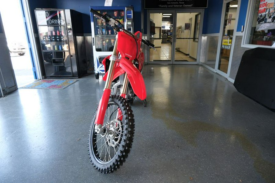 New 2024 HONDA CRF 250R RED