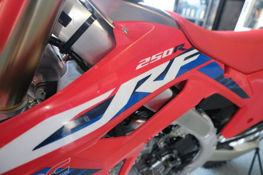 New 2024 HONDA CRF 250R RED