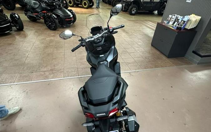 2025 Honda® ADV160AS