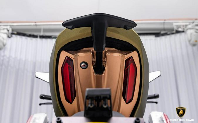 2021 Ducati Diavel 1260 Lamborghini Gea Green