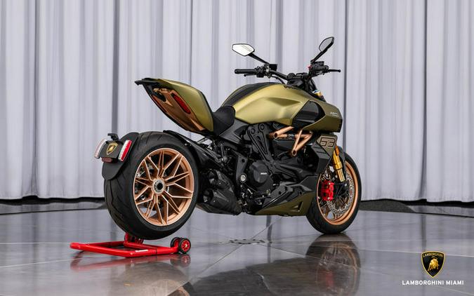 2021 Ducati Diavel 1260 Lamborghini Gea Green