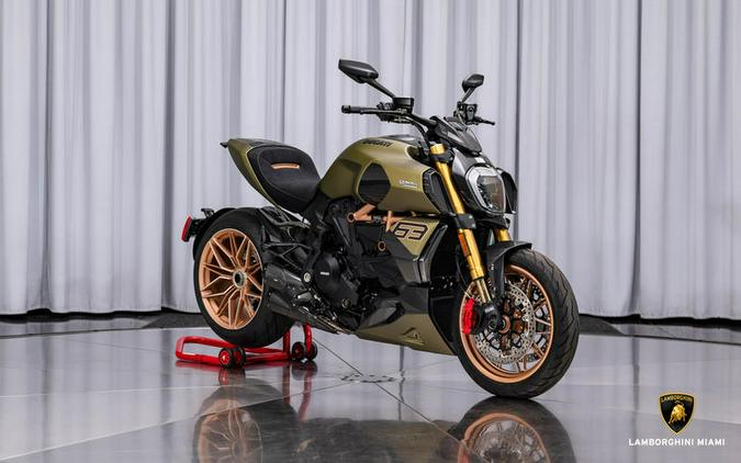 2021 Ducati Diavel 1260 Lamborghini Gea Green