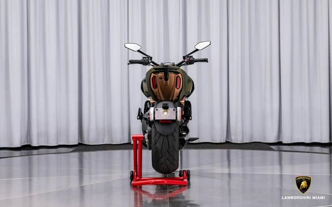 2021 Ducati Diavel 1260 Lamborghini Gea Green