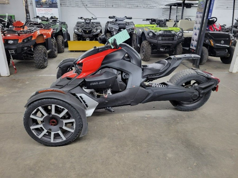 2020 Can-Am™ Ryker 900 ACET