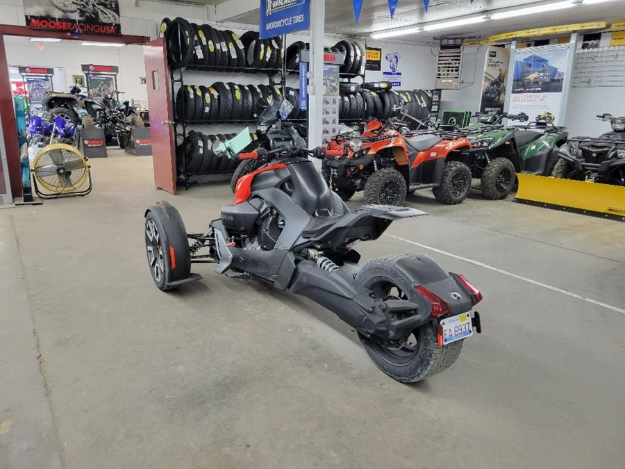 2020 Can-Am™ Ryker 900 ACET